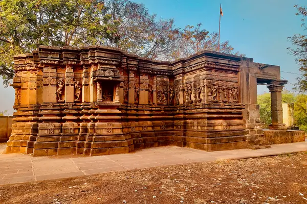 11th 12th century Iswara temple, Kamaleshwara Kalleswara Kamlishvara, Jalasangvi Karnataka