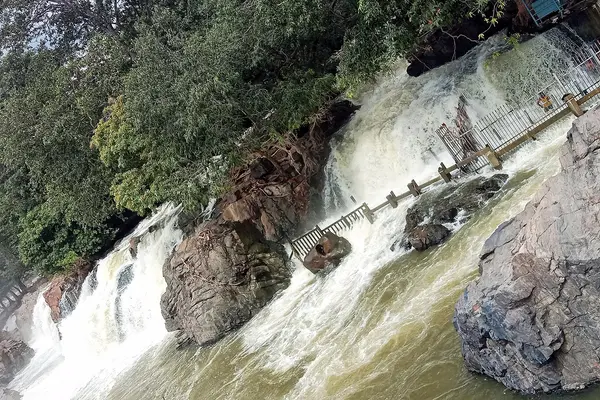 Hogenakkal view