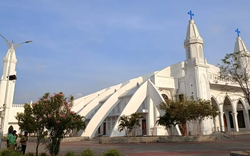 Velankanni church pic